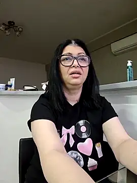 Snapshot of Milf_Abigail chatting on March 2, 2026, 5:08 am Milf Abigail online show from March 2, 2026, 5:08 am