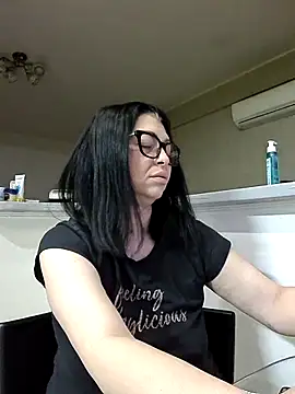 Snapshot of Milf_Abigail chatting on March 3, 2026, 3:13 am Milf Abigail online show from March 3, 2026, 3:13 am