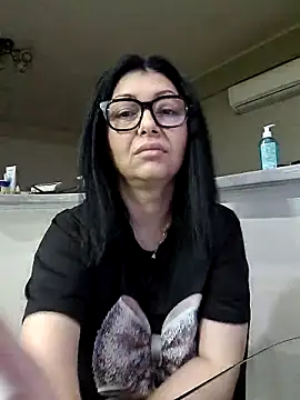 Snapshot of Milf_Abigail chatting on March 6, 2026, 2:50 am Milf Abigail online show from March 6, 2026, 2:50 am