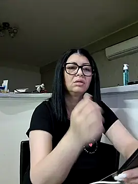 Snapshot of Milf_Abigail chatting on March 13, 2026, 12:59 am Milf Abigail online show from March 13, 2026, 12:59 am