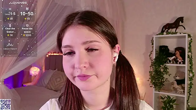 LeraKit online show from December 20, 2025, 3:15 pm