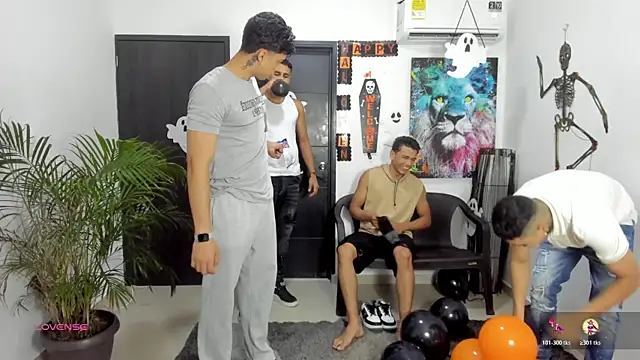 badguyss bisex online show from October 21, 2025, 11:09 am