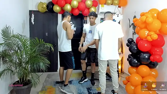 badguyss bisex online show from October 22, 2025, 11:31 am