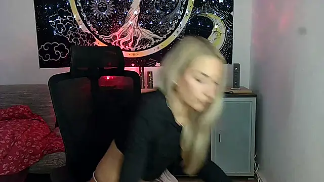 SexxyLiviaa online show from June 11, 2026, 3:25 am