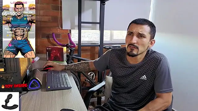 Snapshot of Marck_Muscle chatting on July 27, 2026, 11:01 pm Marck Muscle online show from July 27, 2026, 11:01 pm