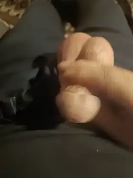 Snapshot of massive_cum chatting on July 14, 2026, 2:27 am massive cum online show from July 14, 2026, 2:27 am