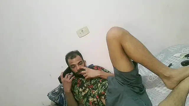 UncutToyBoy23cm online show from October 18, 2025, 7:49 pm