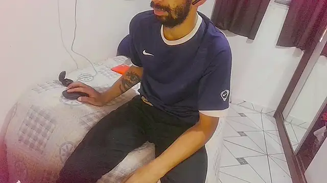 UncutToyBoy23cm online show from November 9, 2025, 5:44 am