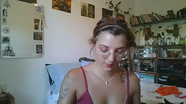 SweetyBabyDemon online show from March 8, 2025, 8:14 pm