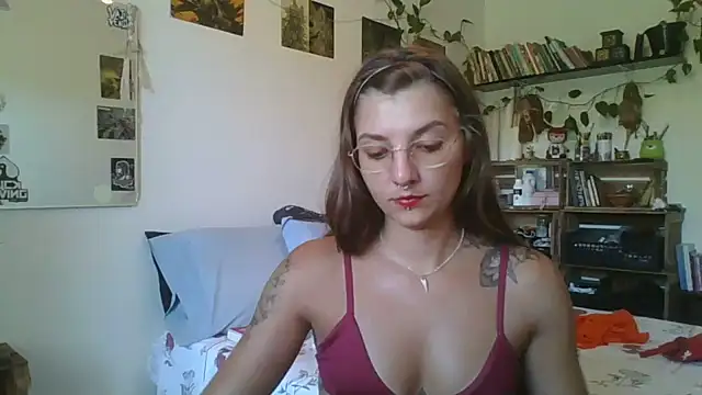 SweetyBabyDemon online show from March 8, 2025, 5:11 pm