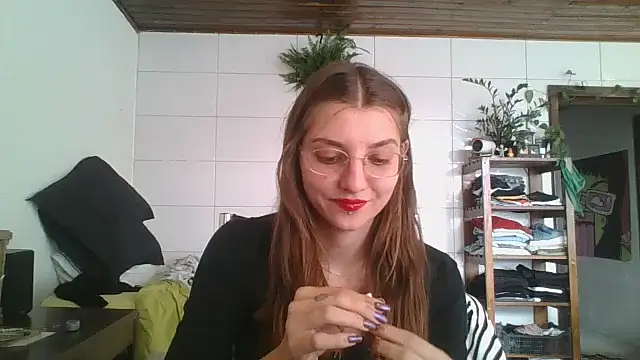 SweetyBabyDemon online show from September 26, 2025, 6:26 pm