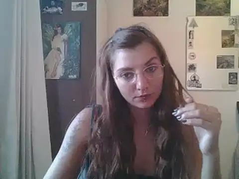 SweetyBabyDemon online show from March 3, 2025, 9:37 pm