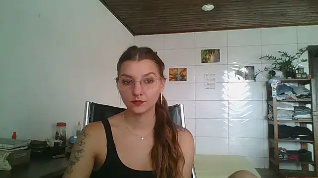 SweetyBabyDemon online show from April 15, 2026, 3:49 pm