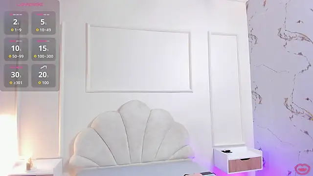 BrianaHazel online show from June 18, 2026, 11:54 pm