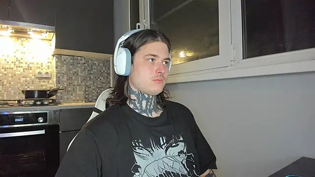  torfin  online show from December 12, 2024, 11:25 pm