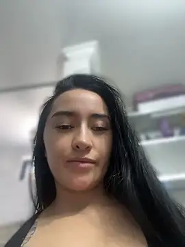 preetypeach online show from August 1, 2026, 9:02 pm