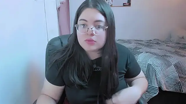 Aria Fullbuster online show from October 28, 2025, 8:19 pm