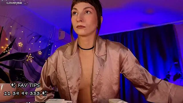 tokioray online show from November 16, 2025, 12:04 am