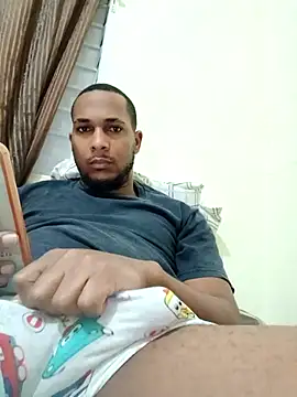 lapercataa online show from March 19, 2025, 10:33 am