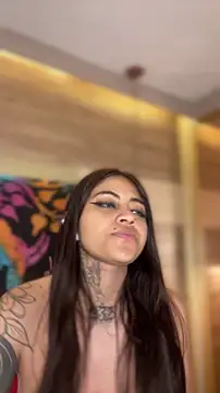 Cori Paige online show from December 18, 2025, 5:01 am