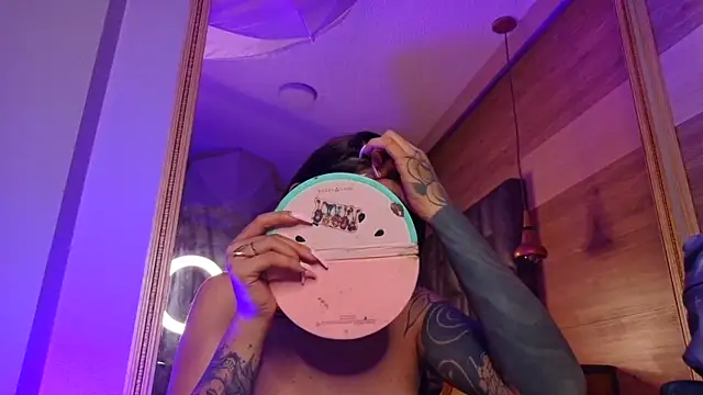 Snapshot of Cori_Paige chatting on February 9, 2026, 10:41 pm Cori Paige online show from February 9, 2026, 10:41 pm