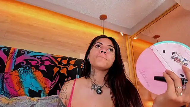 Cori Paige online show from October 10, 2025, 4:13 am