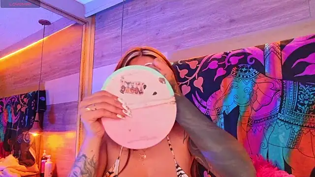 Snapshot of Cori_Paige chatting on March 12, 2026, 4:51 am Cori Paige online show from March 12, 2026, 4:51 am