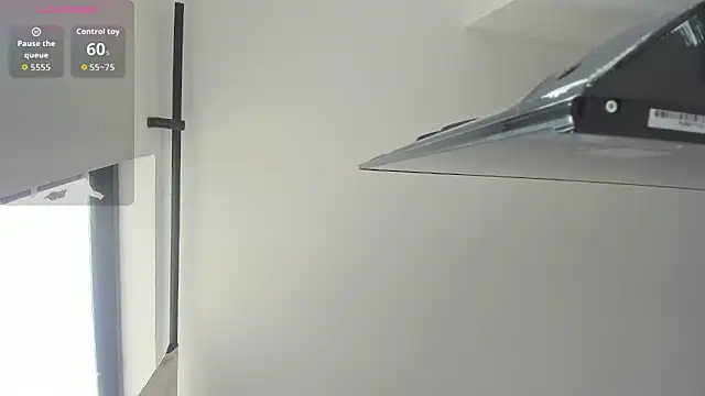 Snapshot of Kylie2211 chatting on March 12, 2026, 2:21 pm Kylie2211 online show from March 12, 2026, 2:21 pm