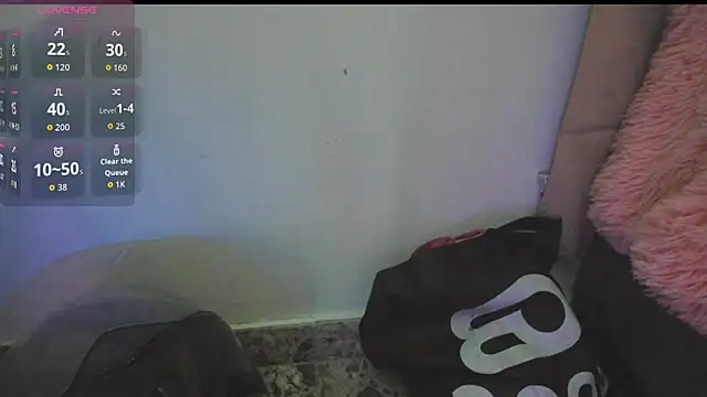 Snapshot of Kylie2211 chatting on February 25, 2026, 2:56 am Kylie2211 online show from February 25, 2026, 2:56 am