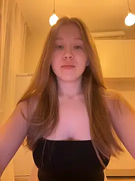 Eva Weyne online show from December 4, 2025, 8:30 pm