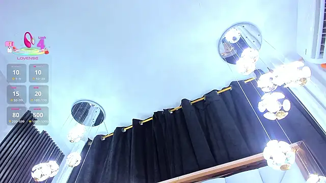 Snapshot of SarayRoyse chatting on March 6, 2026, 7:31 pm SarayRoyse online show from March 6, 2026, 7:31 pm