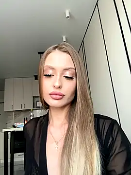 Sweet  Milly online show from September 9, 2025, 1:42 pm