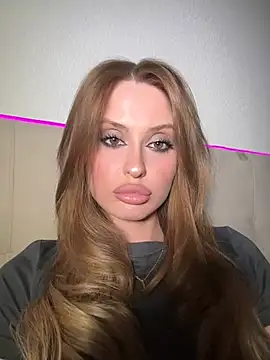 Sweet  Milly online show from April 26, 2026, 4:59 pm