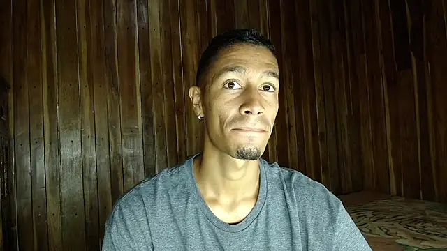 Snapshot of DEMARCOUS_NM chatting on November 13, 2025, 3:49 pm DEMARCOUS NM online show from November 13, 2025, 3:49 pm