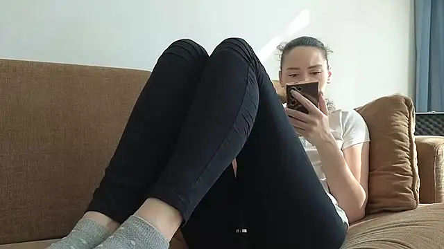 Mr-and-Mrs-Smith online show from January 10, 2026, 6:42 am