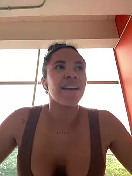 Brunettexio online show from March 4, 2025, 10:05 pm