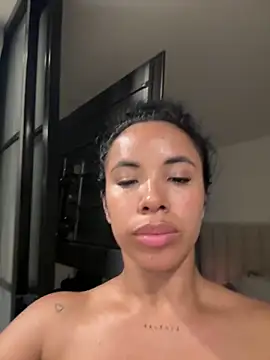 Brunettexio online show from March 6, 2025, 11:09 pm