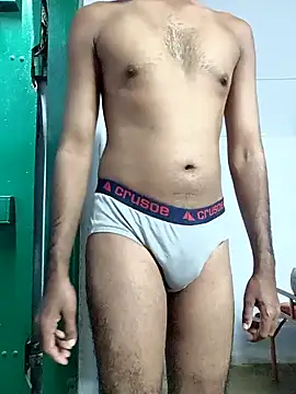 Snapshot of mr_slim_body chatting on December 13, 2024, 4:27 pm mr slim body online show from December 13, 2024, 4:27 pm