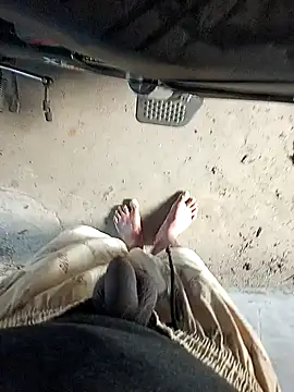 Snapshot of mr_slim_body chatting on January 22, 2025, 1:53 am mr slim body online show from January 22, 2025, 1:53 am