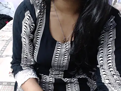 Freya nia online show from September 19, 2025, 4:11 pm