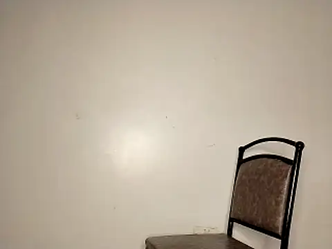 AssmaticNatty online show from February 18, 2026, 4:32 am