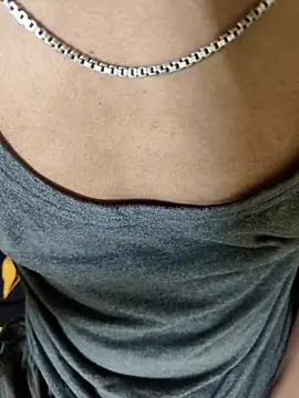 simranlust online show from November 4, 2025, 6:06 am