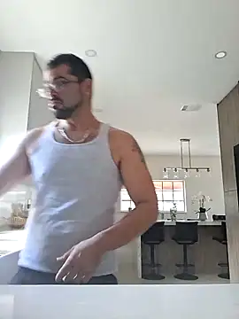 Zander823 online show from February 11, 2026, 3:23 pm