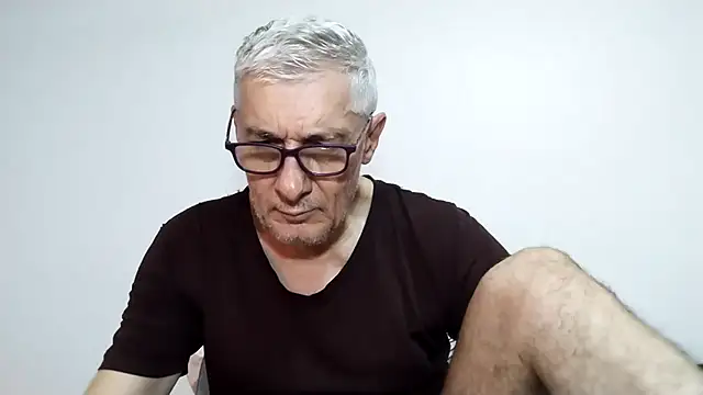 BIGUNCUTHARDCOCK online show from March 3, 2026, 1:45 am