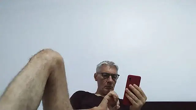 BIGUNCUTHARDCOCK online show from July 13, 2026, 11:59 pm