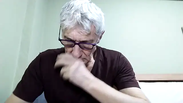 BIGUNCUTHARDCOCK online show from November 26, 2025, 12:32 am