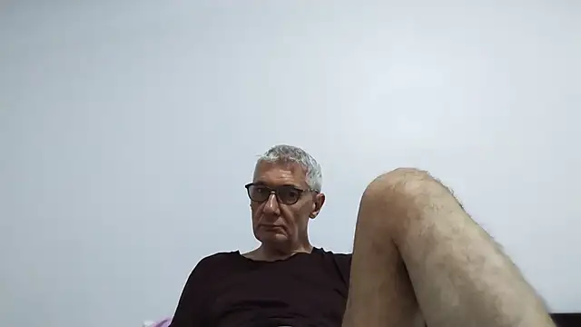 BIGUNCUTHARDCOCK online show from July 4, 2026, 12:06 am