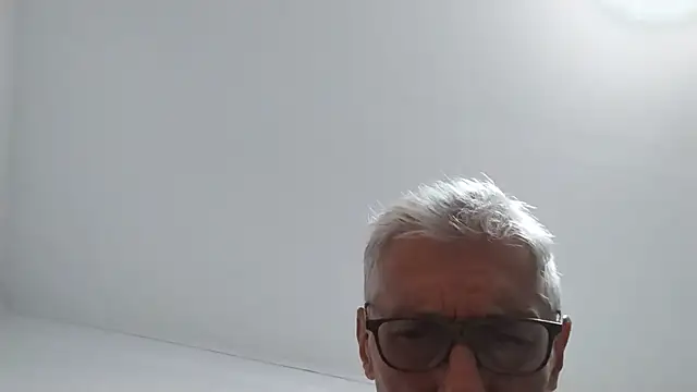BIGUNCUTHARDCOCK online show from July 14, 2026, 10:21 am