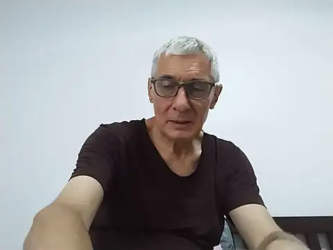 BIGUNCUTHARDCOCK online show from July 2, 2026, 3:23 am