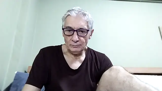 BIGUNCUTHARDCOCK online show from November 28, 2025, 1:39 am